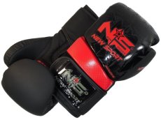 Guantes para Boxeo Profesionales, IKER, modelo V-Pro, Kick Boxing, Muay Thai, MMA, Negro con Rojo, 14 oz.